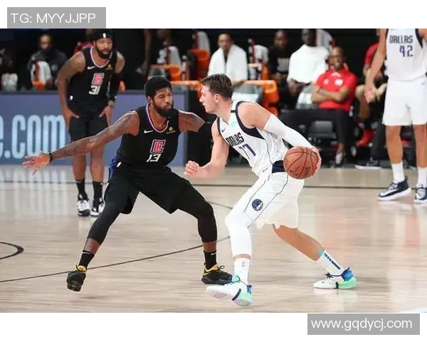 伊图阿诺与巴西公牛的精彩对决分析与赛后点评